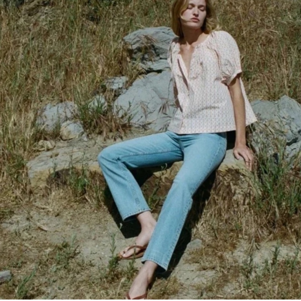 Doen June Top in Marigold Meadows - Peach Floral Puff-Sleeve Blouse - Picture 2 of 12